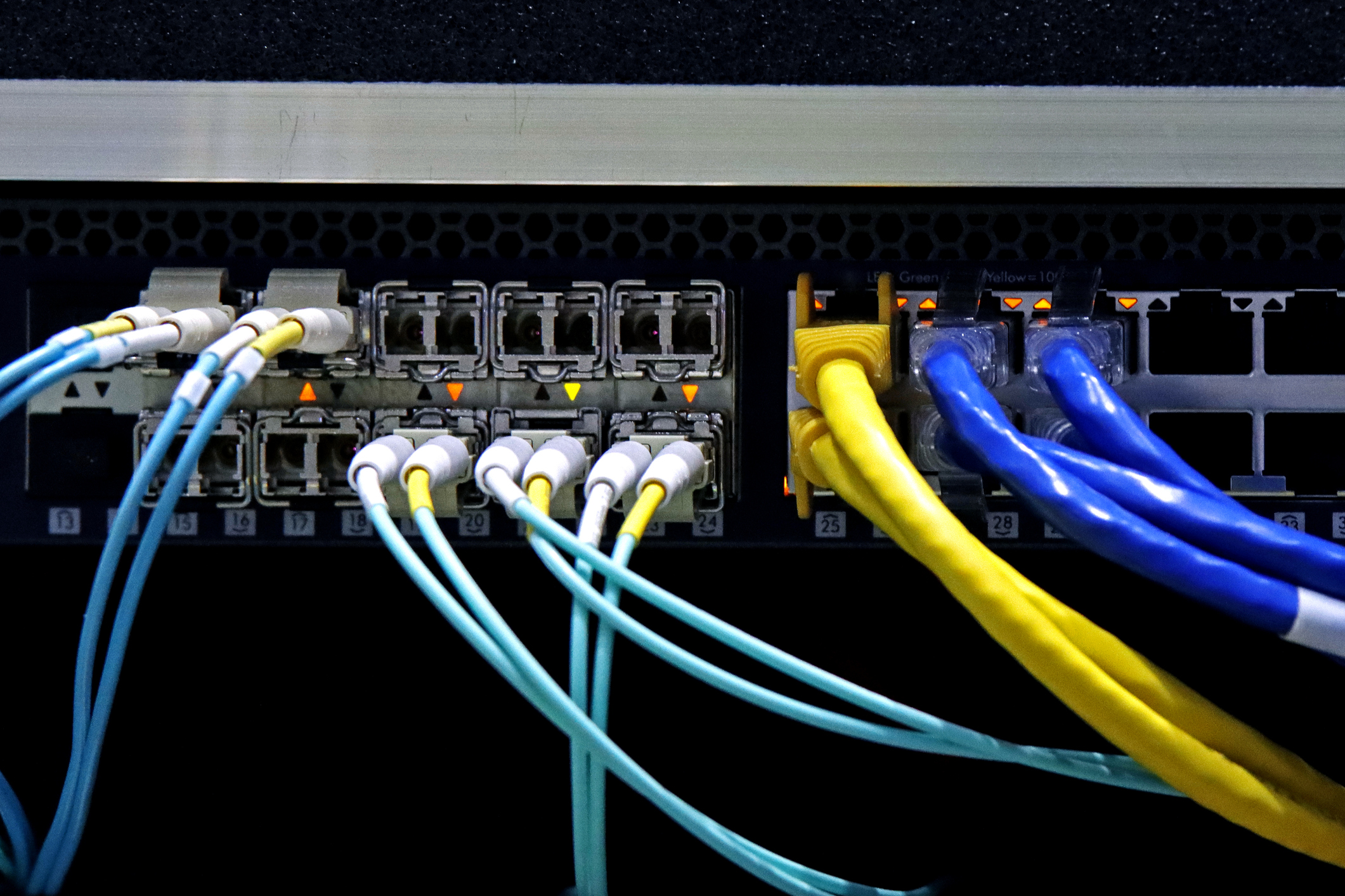 house-passes-bill-to-study-routers’-national-security-risks