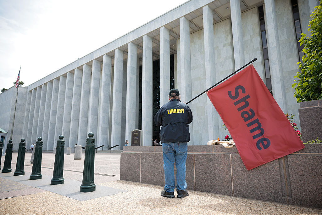 copyright-office-criticizes-ai-‘fair-use’-before-director’s-dismissal 