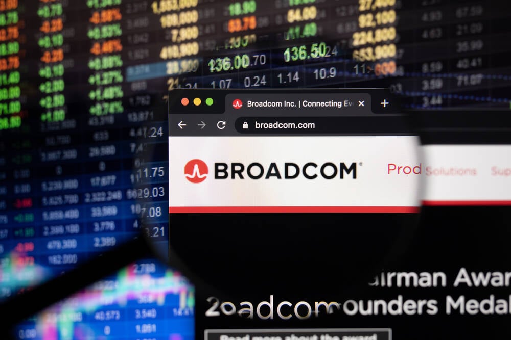 broadcom-employee-data-stolen-by-ransomware-crooks-following-hit-on-payroll-provider
