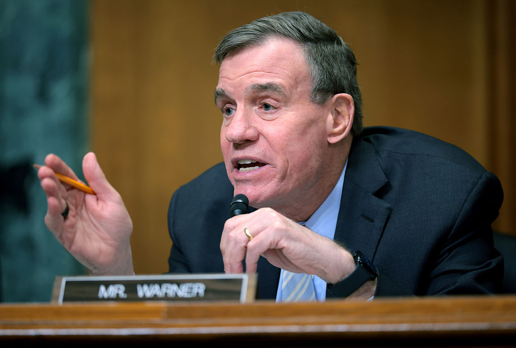 doge-could-scrap-identity-protections-for-those-impacted-by-opm-breach,-senator-warns doge-could-scrap-identity-protections-for-those-impacted-by-opm-breach,-senator-warns