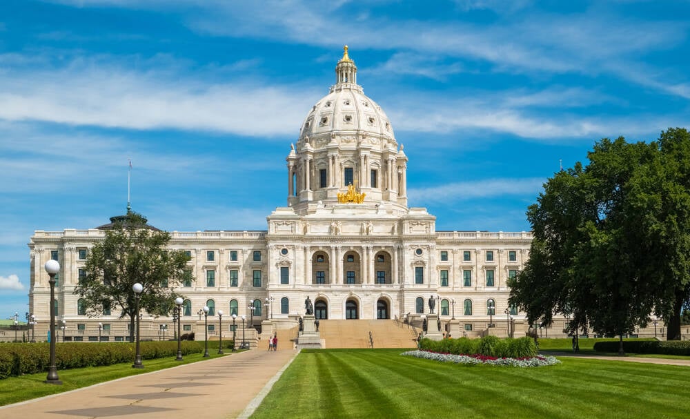 minnesota-governor-calls-in-the-troops-after-st-paul-cyberattack