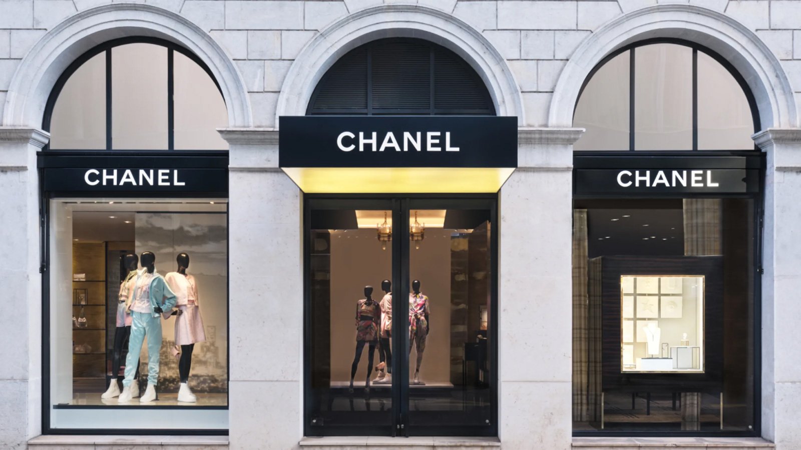 fashion-giant-chanel-hit-in-wave-of-salesforce-data-theft-attacks