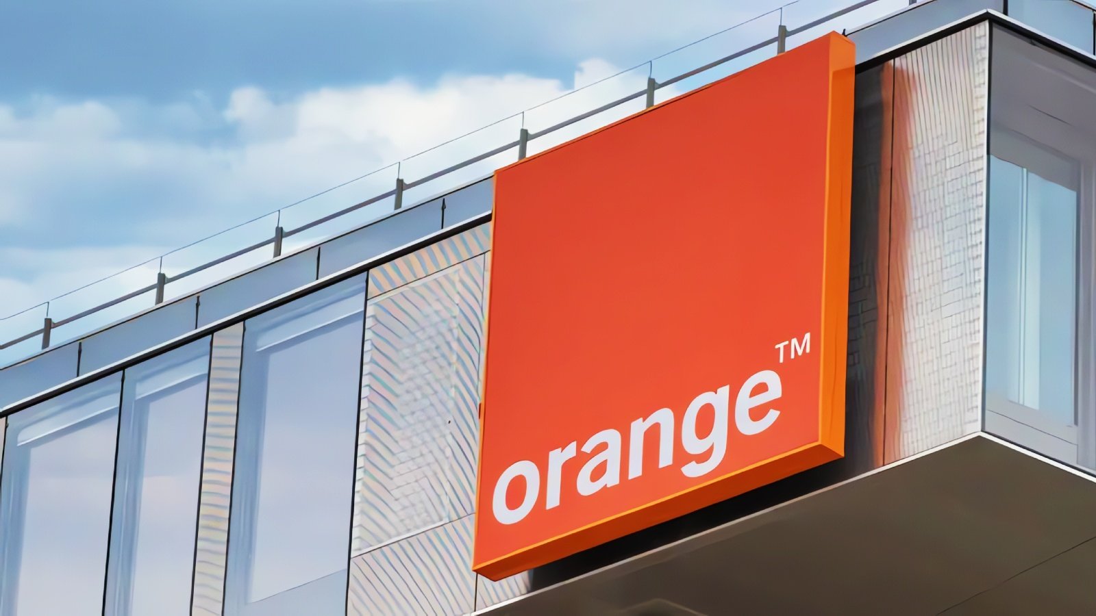 orange-belgium-discloses-data-breach-impacting-850,000-customers