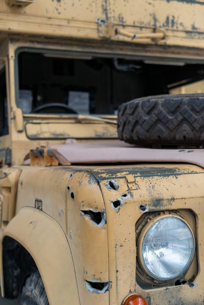 cybercrooks-ripped-the-wheels-off-at-jaguar-land-rover.-here’s-how-not-to-get-taken-for-a-ride