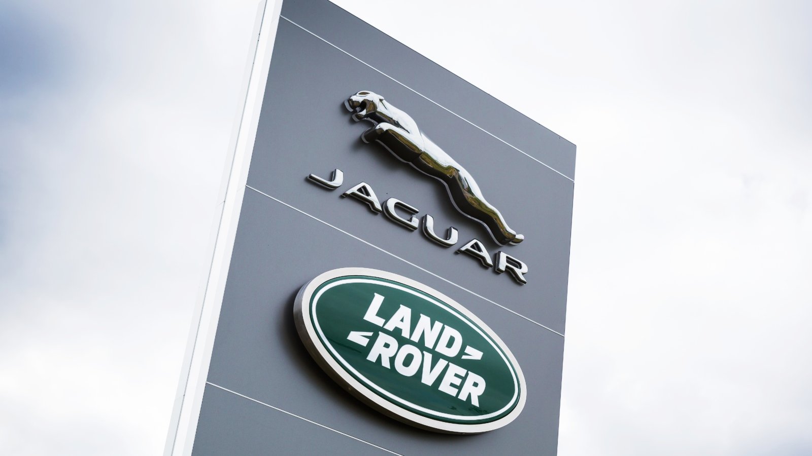 jaguar-land-rover-confirms-data-theft-after-recent-cyberattack