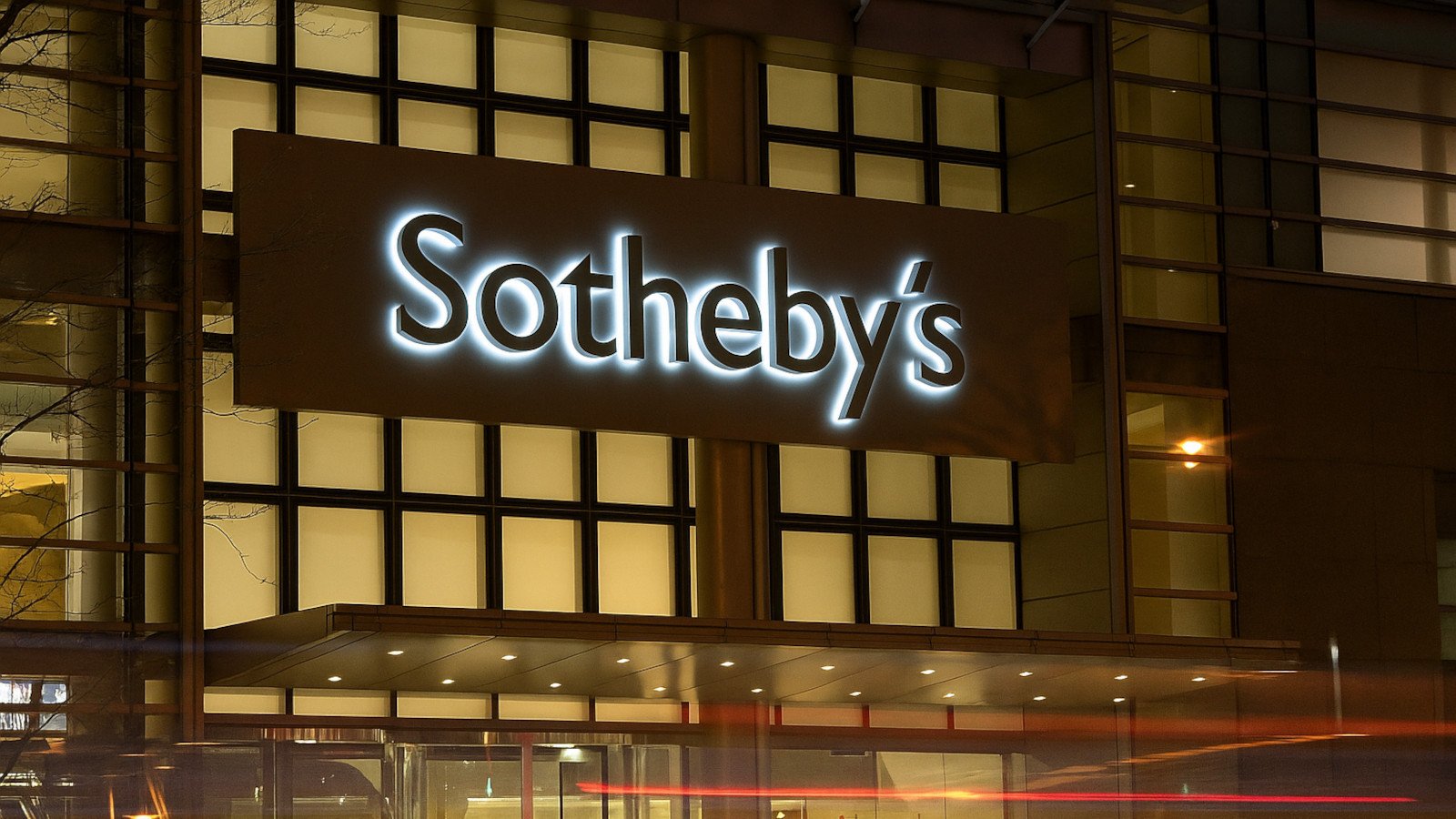 auction-giant-sotheby’s-says-data-breach-exposed-financial-information