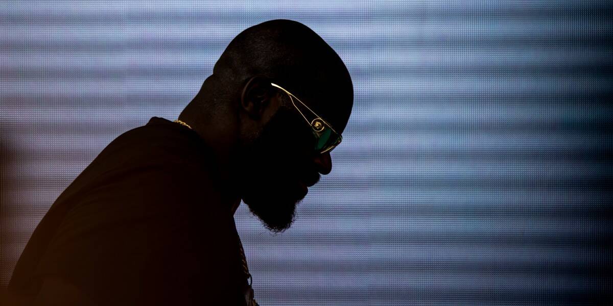 shaq’s-new-ride-gets-jaq’ed-in-haq-attaq