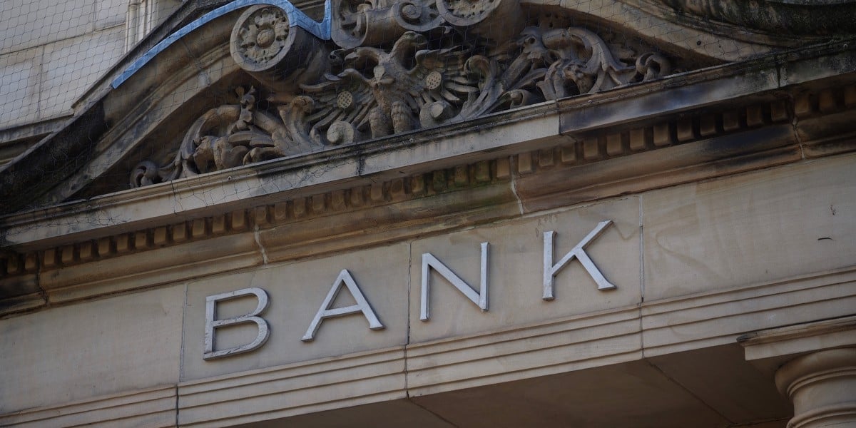 hong-kong’s-newest-anti-scam-technology-is-over-the-counter-banking