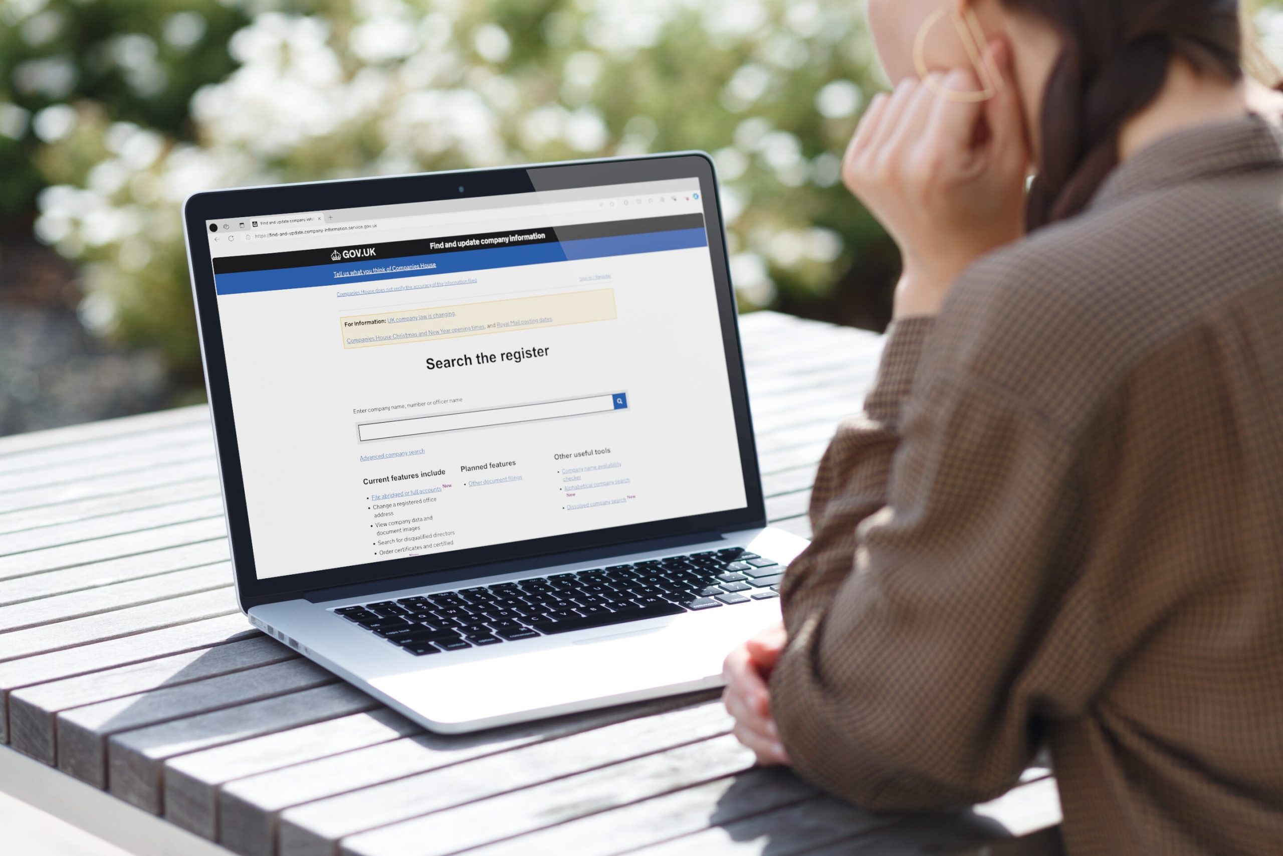 flaw-in-uk’s-corporate-registry-let-directors-rummage-through-rival-records flaw-in-uk’s-corporate-registry-let-directors-rummage-through-rival-records