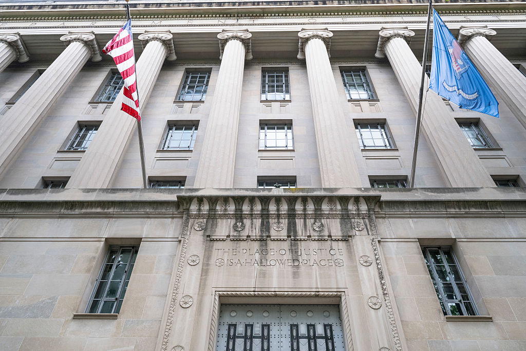 alleged-redline-infostealer-conspirator-extradited-to-us alleged-redline-infostealer-conspirator-extradited-to-us