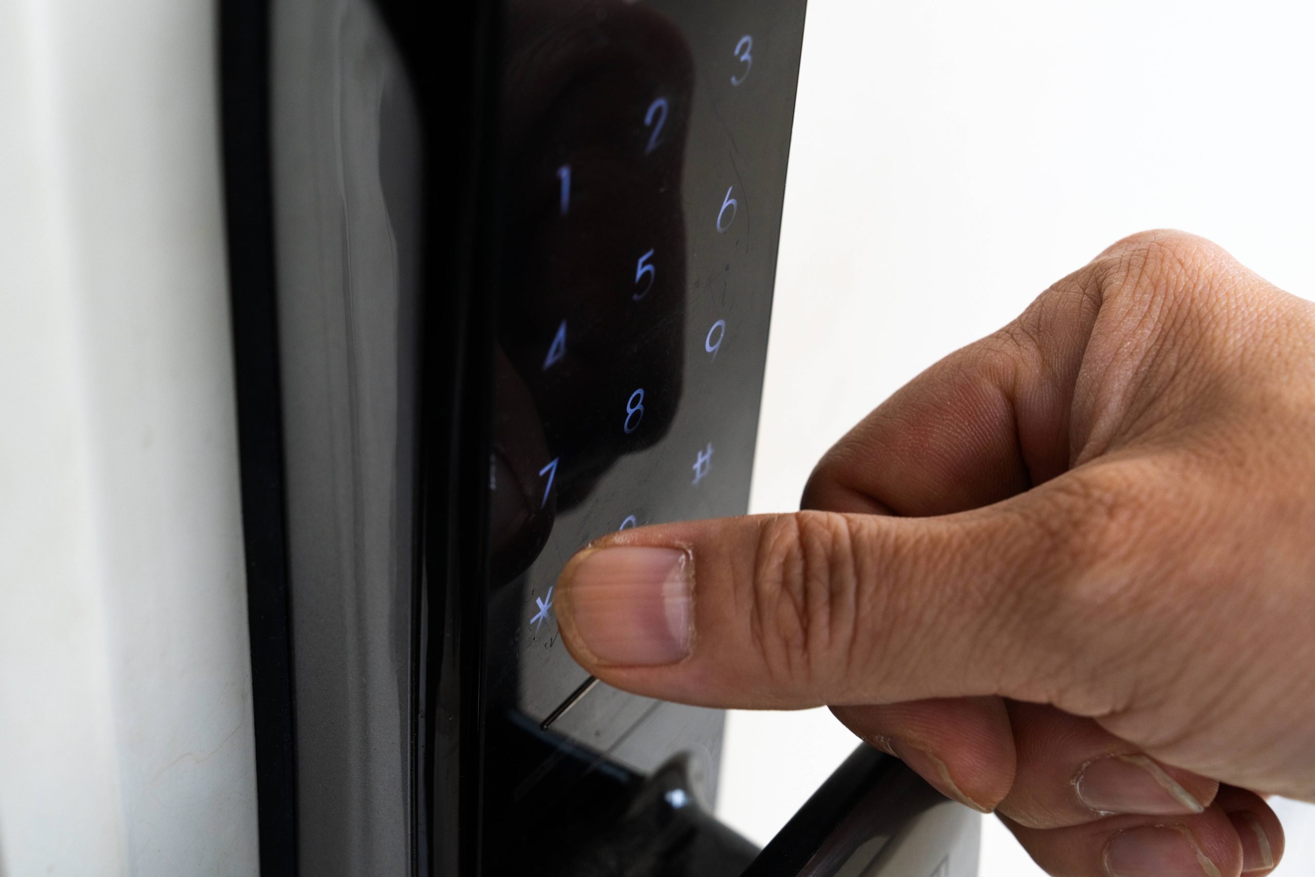 server-room-lock-was-nothing-but-a-crock