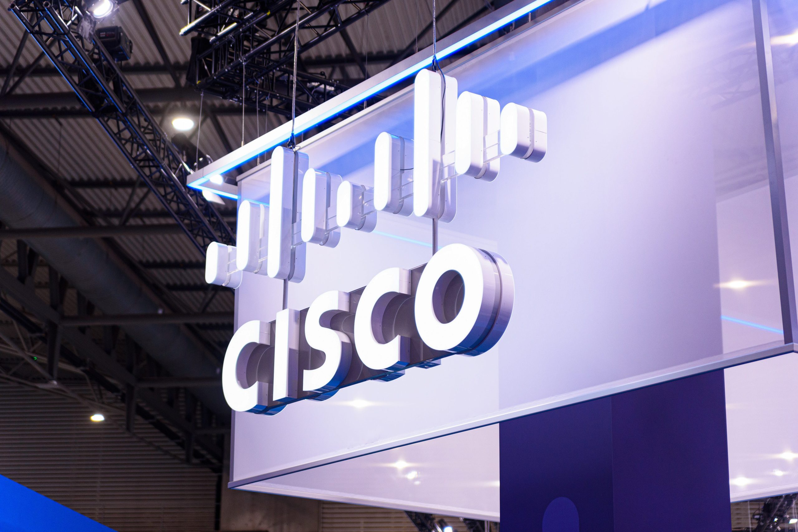us,-uk-agencies-warn-hackers-were-hiding-on-cisco-firewalls-long-after-patches-were-applied