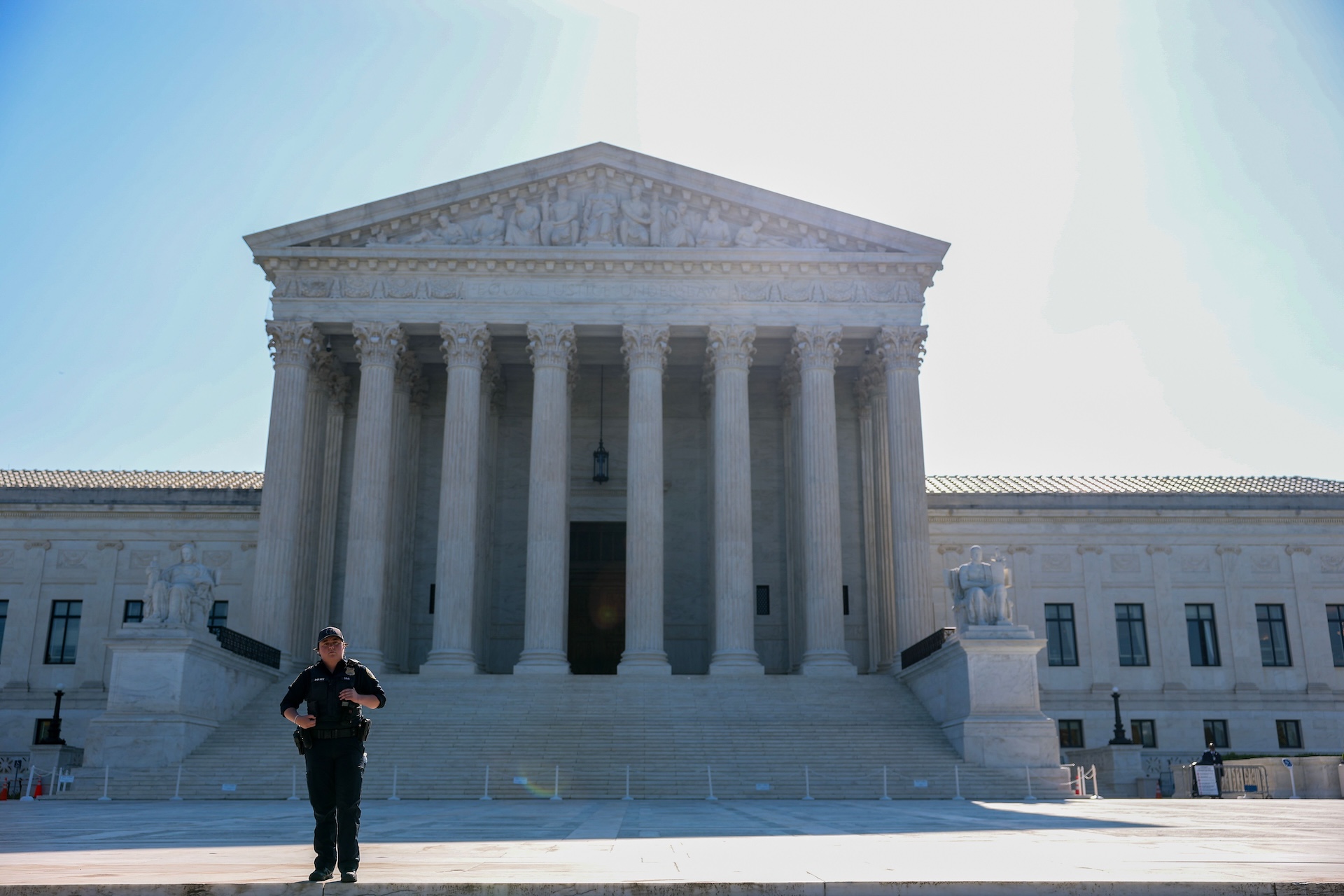 supreme-court-justices-skeptically-question-both-sides-in-geofence-surveillance-case