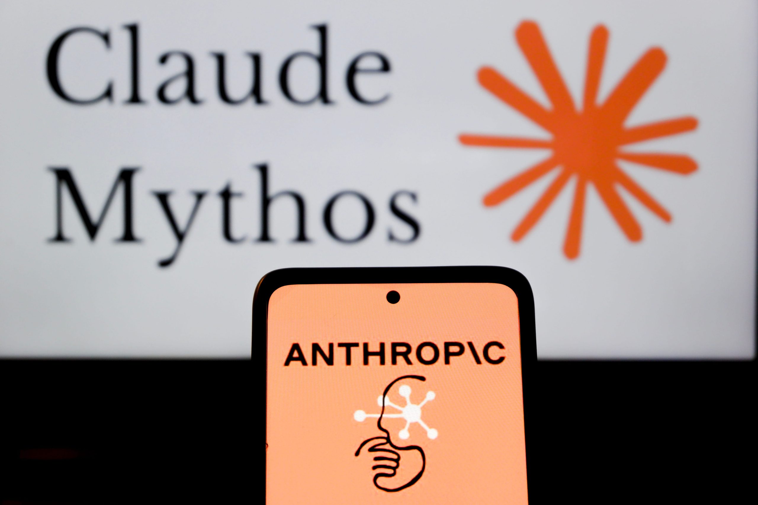 anthropic:-mythos-finds-more-than-10,000-software-flaws-in-first-month