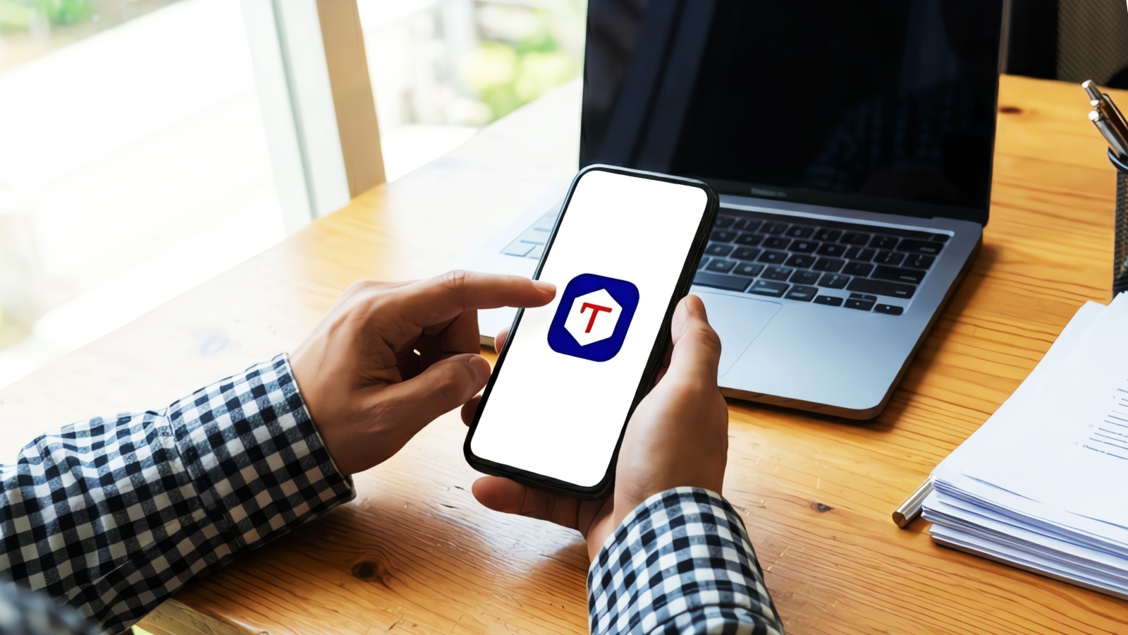 over-73,000-french-govt-employees-affected-in-tchap-messenger-breach